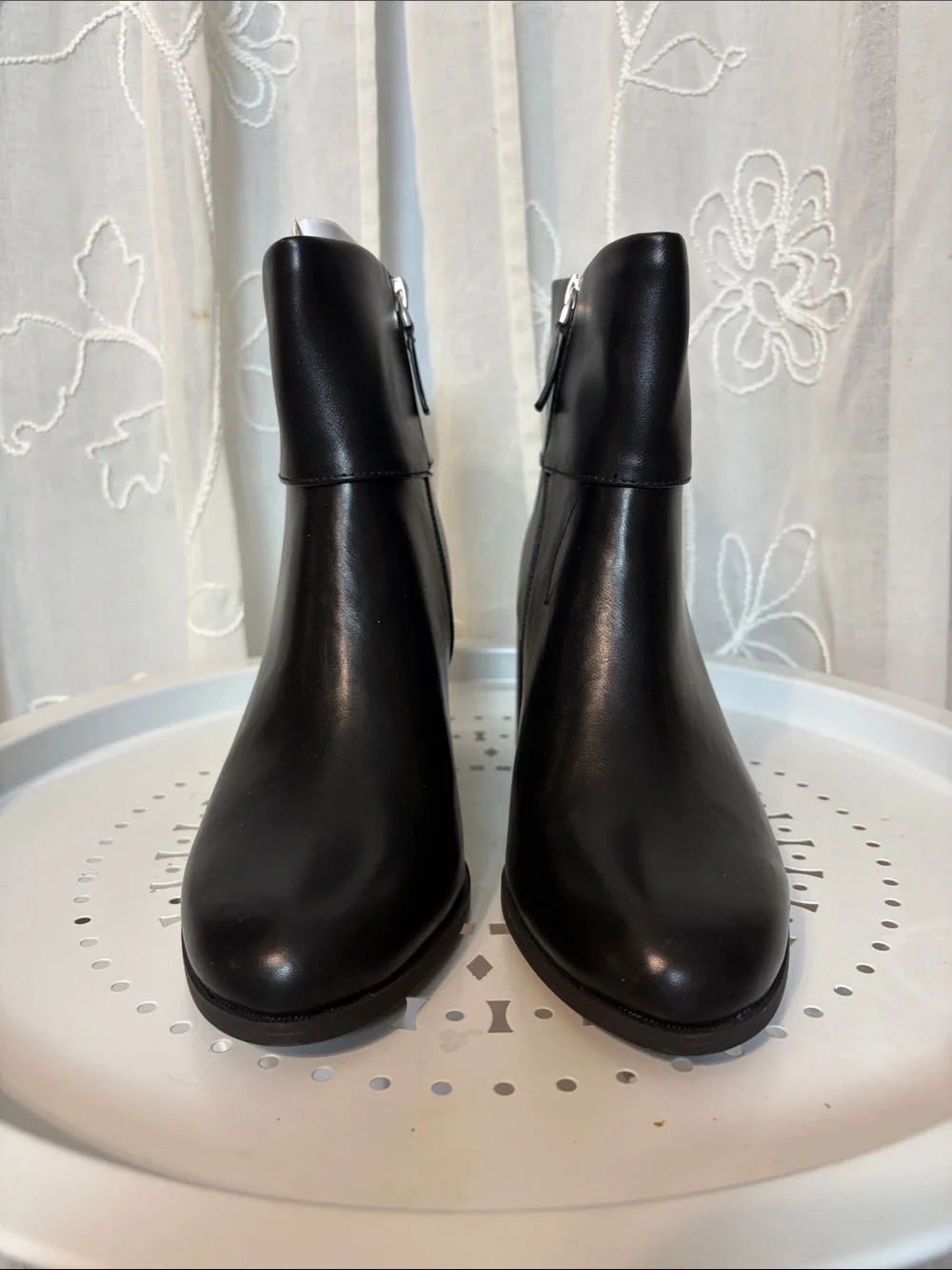 Style & Co. sleek black